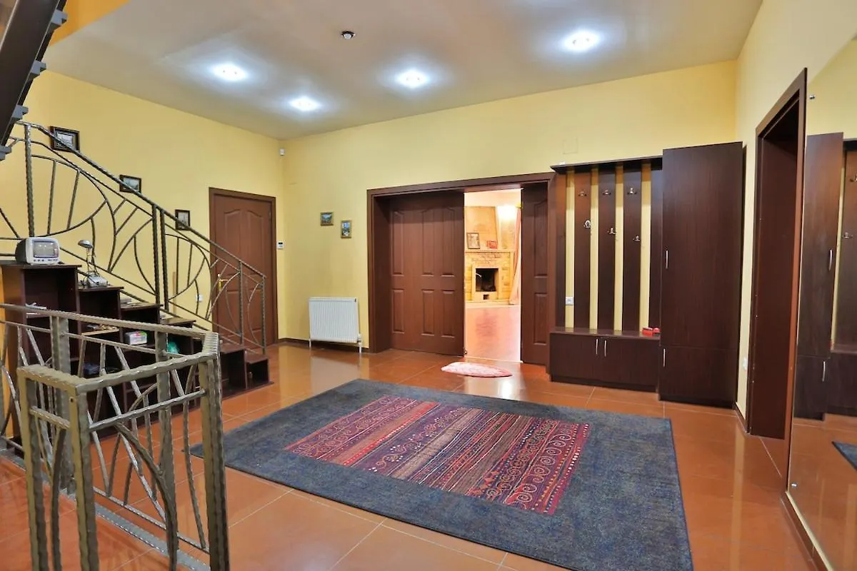 Townhouse In Old Tbilisi Apartamento